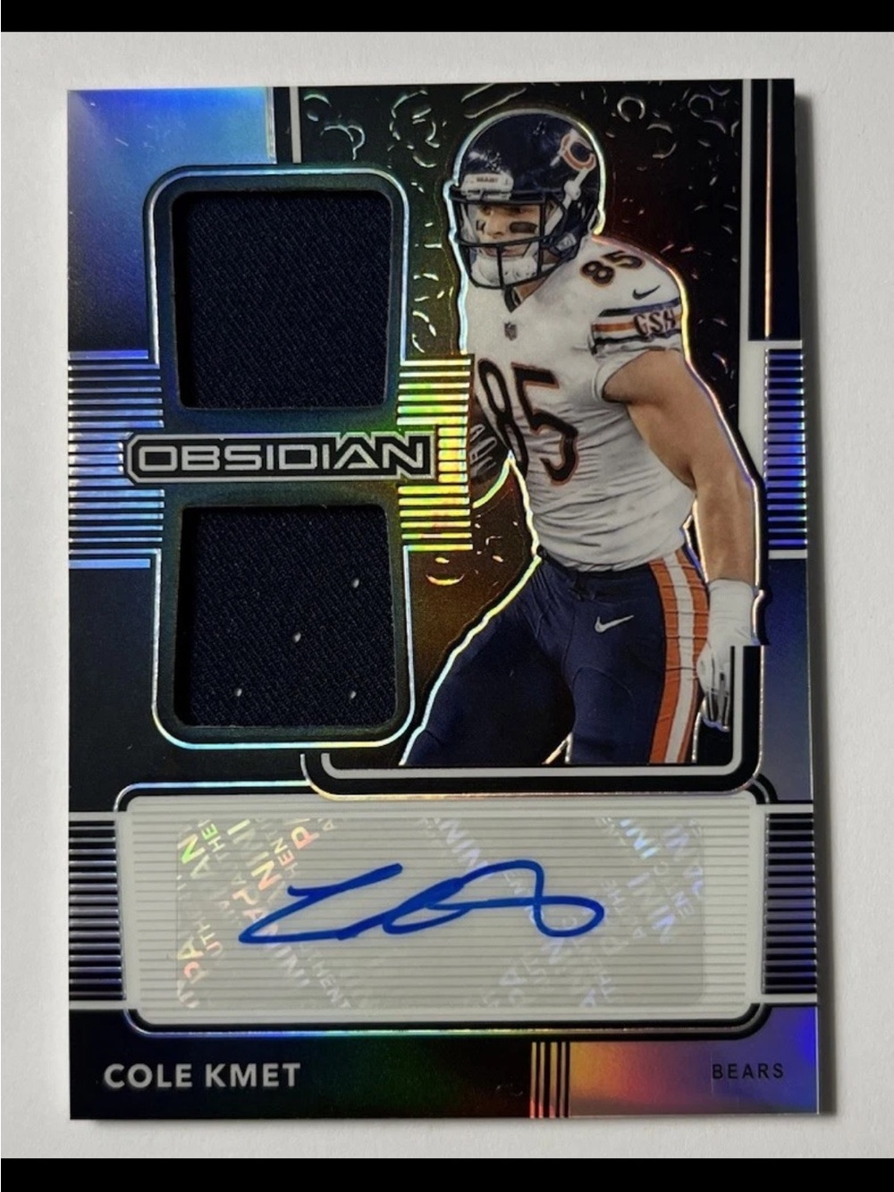 2020 Panini Obsidian - Cole Kmet ROOKIE JERSEY PATCH AUTOGRAPH 027/150 - Bears